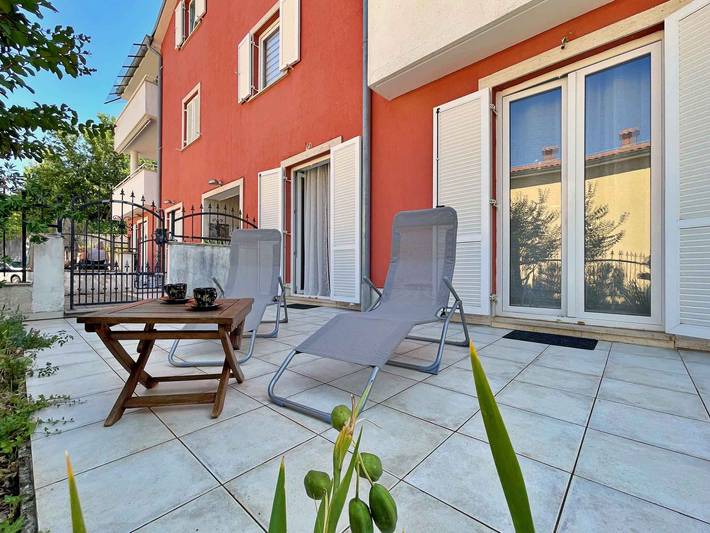 Ferienwohnung für 6 Personen, mit Garten