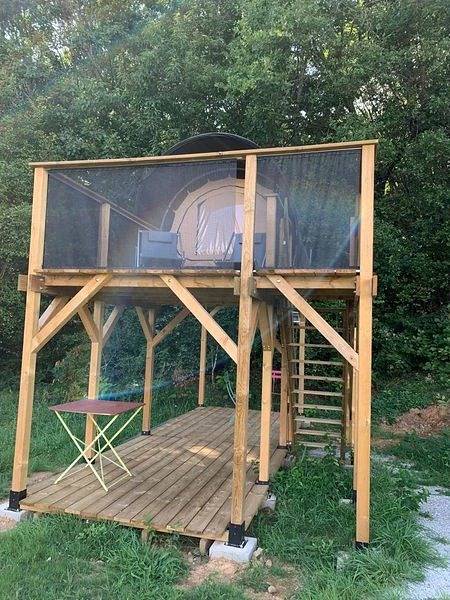 Zecamping 3 étoiles piscine couverte animaux acceptés tente 4m2 2 pers in Chamberet, Région de Tulle