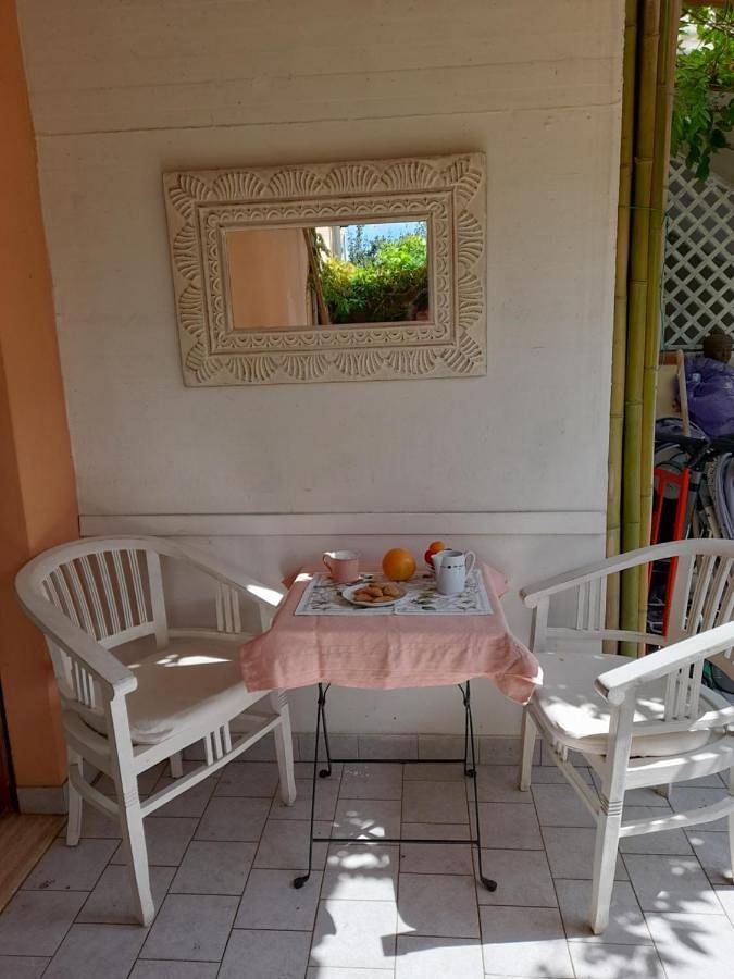 Gîte pour 2 personnes, avec jardin à Follonica - 3