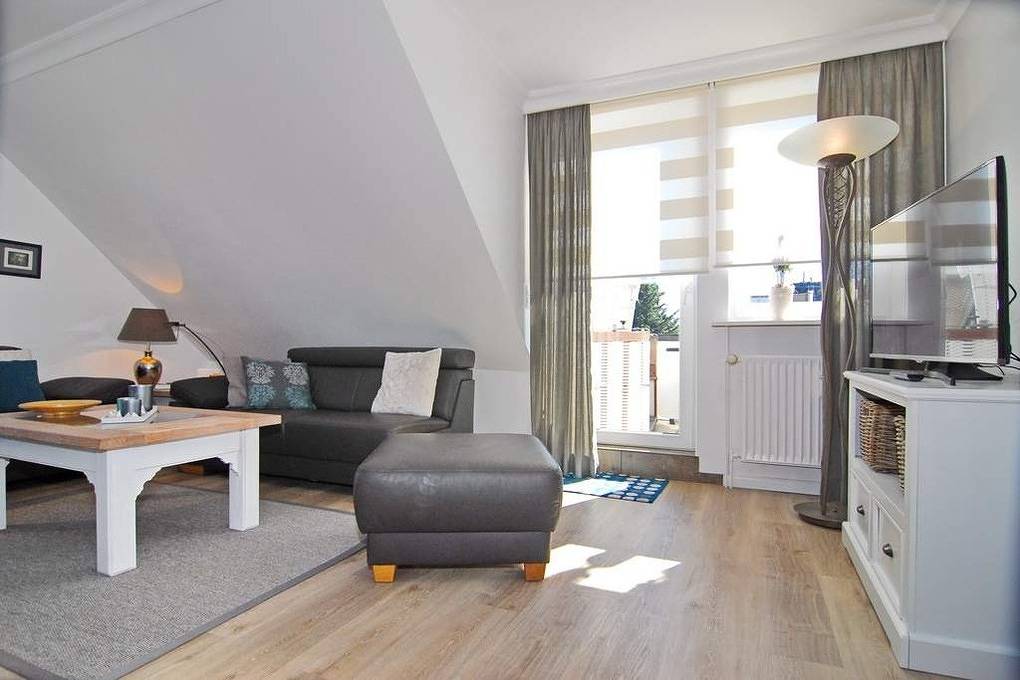 Ganze Ferienwohnung, Haus Rungholt, Norderwung 7 Whg. 2 in Wenningstedt, Sylt