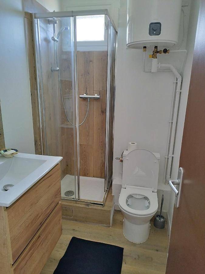 Gîte pour 2 personnes, avec balcon et vue dans Office De Tourisme De Courseulles Sur Mer - 4