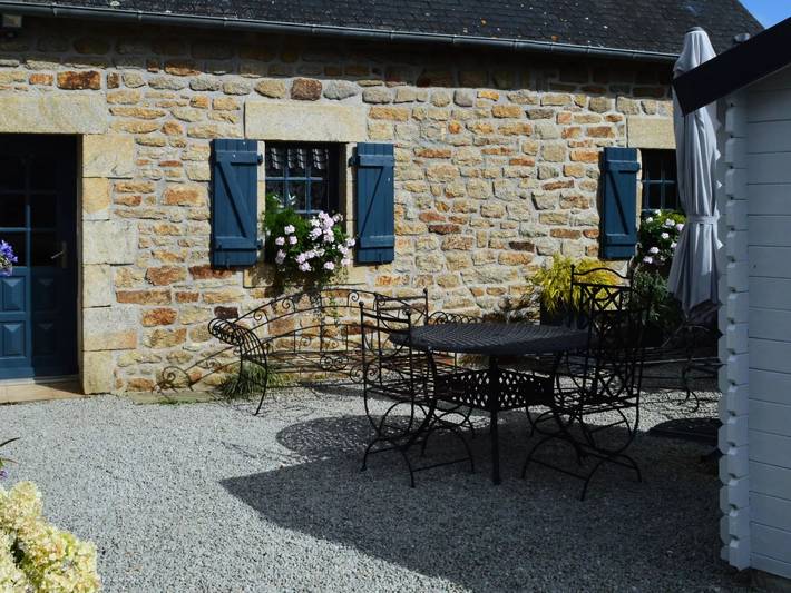 Location de vacances pour 2 personnes, avec jardin à Plonévez-Porzay - 3