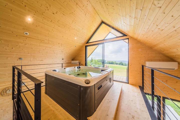 Location de vacances pour 4 personnes, avec jardin et vue à Sadroc - 2