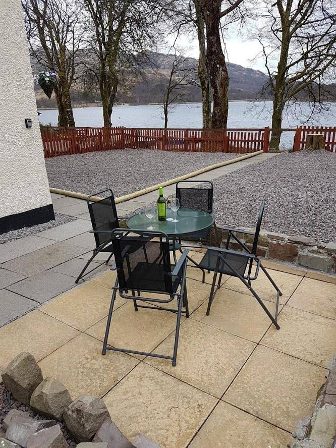 Location de vacances pour 4 personnes, avec vue ainsi que vue sur le lac et jardin dans Glenfinnan - 4