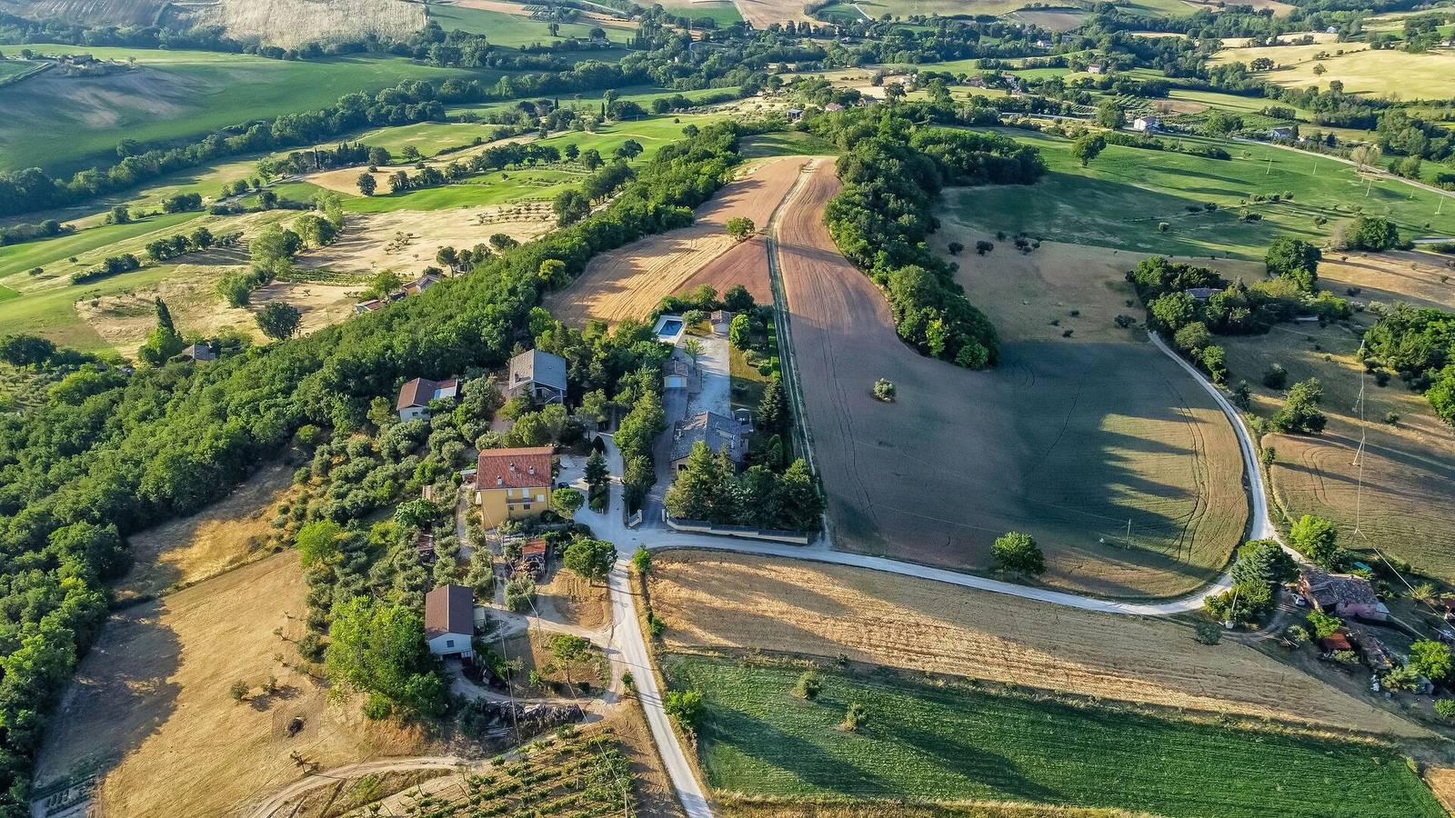 Sunrise Hill Holiday Home in Urbisaglia, Macerata Provinz