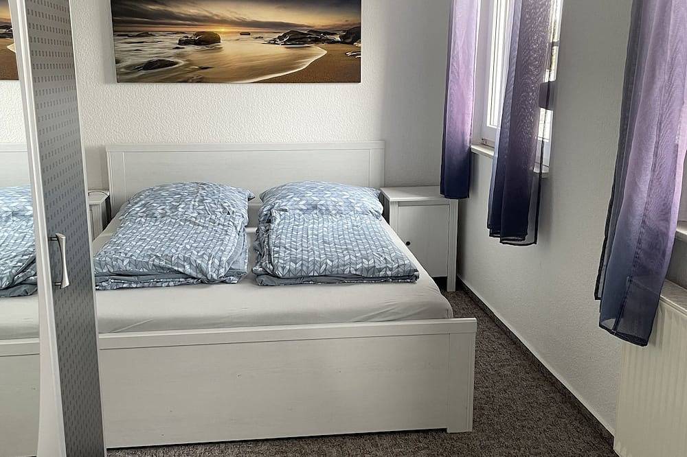 Tolles Ferienhaus direkt am Wasser mit eigenem Steg in Pritzerbe, Havelsee