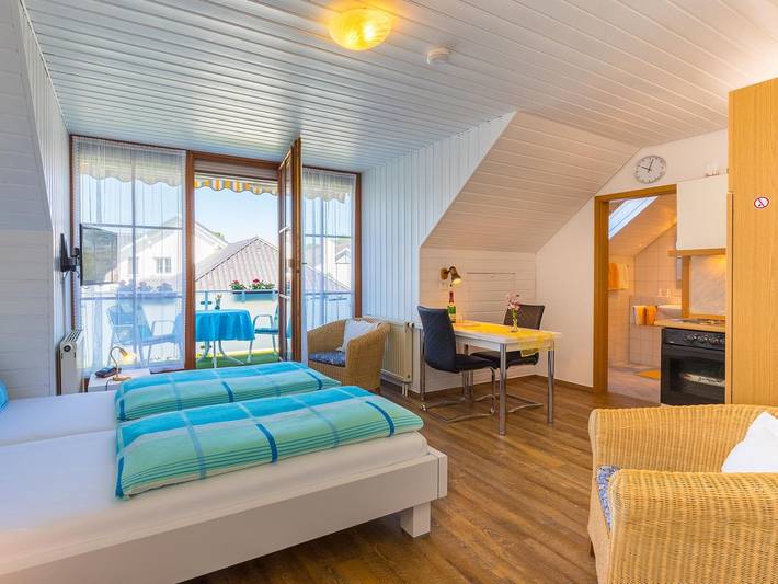 Ganze Ferienwohnung, Ferienwohnungen Baur - Ferienwohnung Nr. 2, 25qm, 1 Schlafzimmer, max. 2 Personen in Salem, Region Bodensee-Oberschwaben