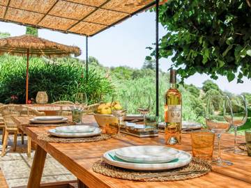 Villa voor 8 Personen in Bormes-les-Mimosas, Nationaal park Port-Cros, Afbeelding 1