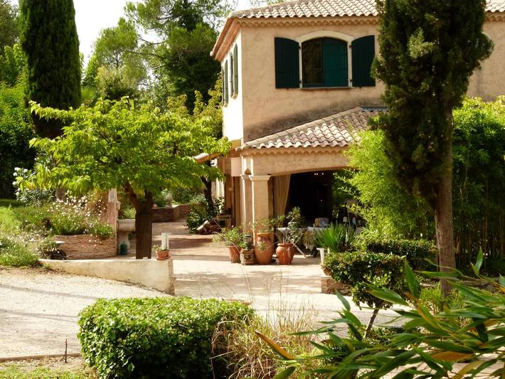 Gîte pour 8 personnes, avec Piscine