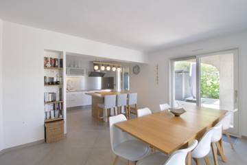 Maison De Vacances pour 8 Personnes dans Aix-les-Bains, Région de Chambéry, Photo 2