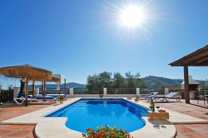Chalet para 8 personas, con jardín y terraza - 1