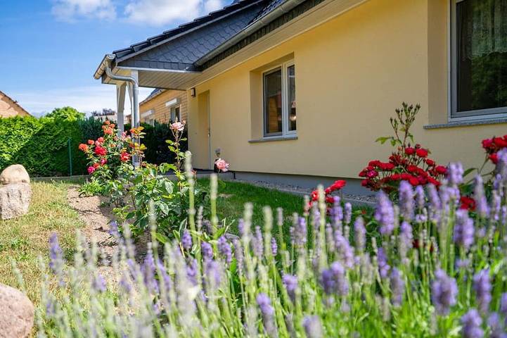 Ferienwohnung für 6 Personen, mit Garten - 1
