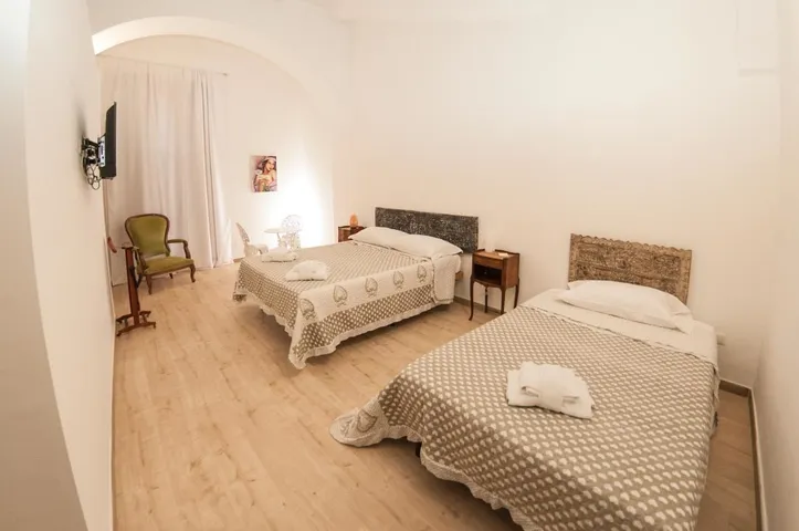 Albergo a gestione familiare per 4 persone, con terrazza, con animali domestici - 1