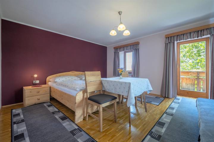 Pension für 4 Personen, mit Seeblick und Balkon sowie Garten und Ausblick, kinderfreundlich in Kärnten - 4