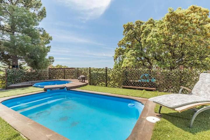 Casa rural para 9 personas, con Balcón y Jacuzzi además de Terraza y Jardín en Provincia de Madrid - 2
