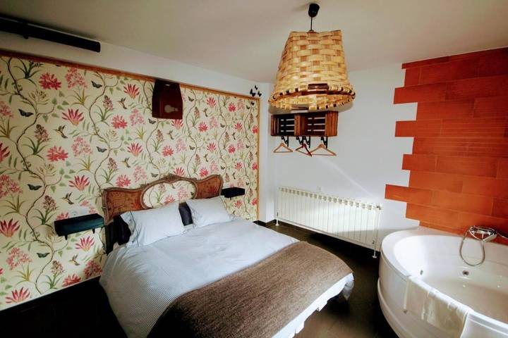 Casa rural para 8 personas, con Jacuzzi en Provincia de Ávila