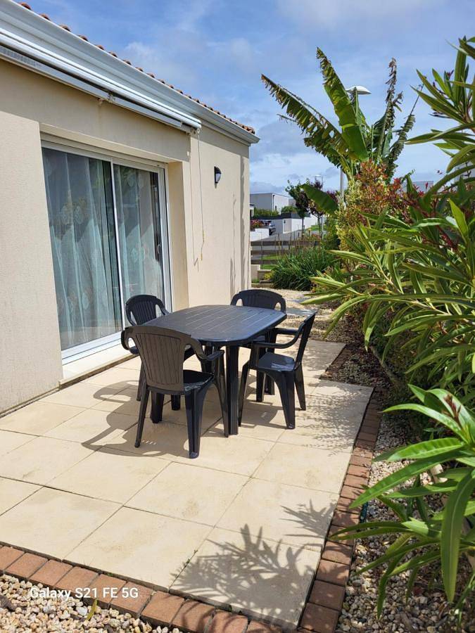 Gîte pour 2 personnes, avec terrasse et jardin dans Courlay Sur Mer - 4