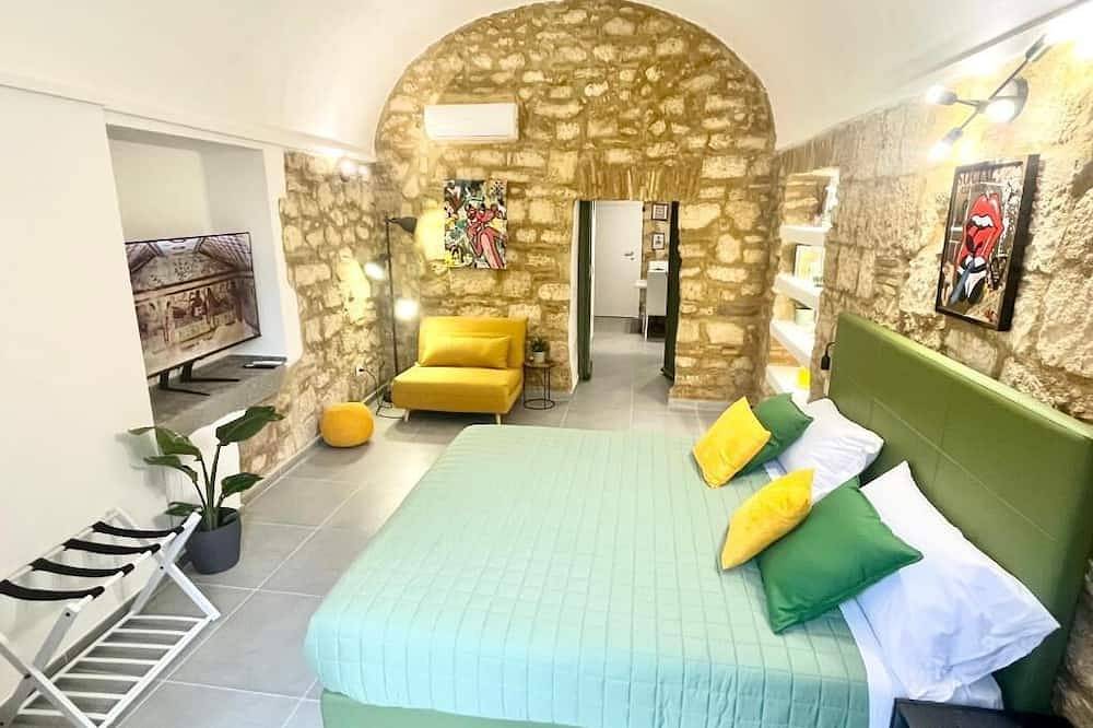 Entire apartment, Casa Soderini, your accommodation in the heart of the historic center of Tarquinia in Tarquinia, Viterbo Province