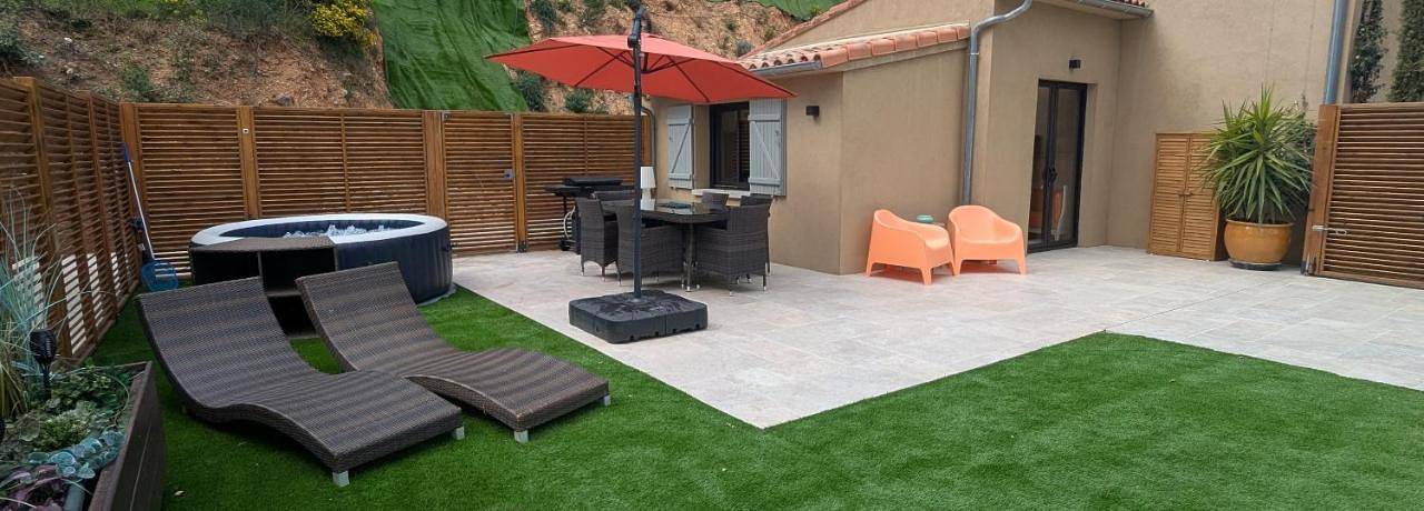 Apartamento de vacaciones para 2 personas, con jardín y jacuzzi - 1