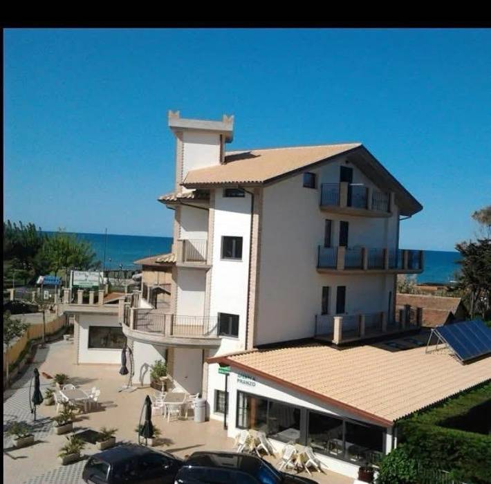 Albergo a gestione familiare per 2 persone, con terrazza - 1