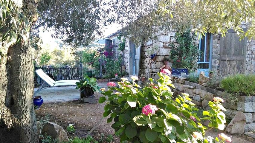 Camping pour 2 personnes, avec jardin et vue dans Sardaigne du Nord - 2