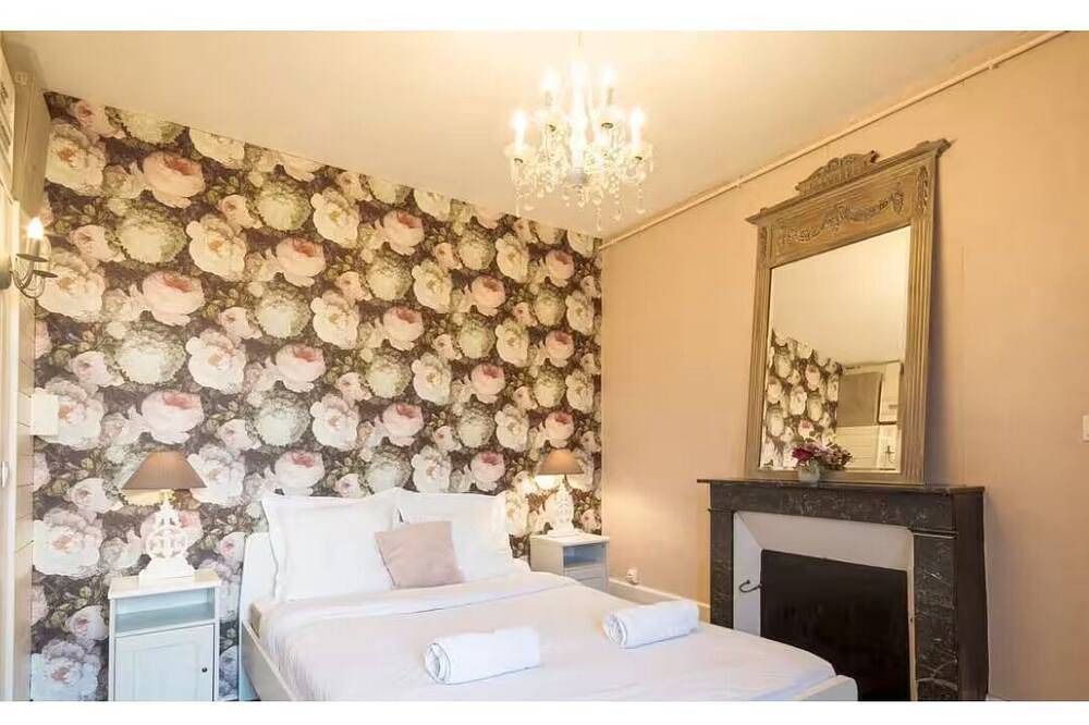 Entire apartment, Les suites du jardin 3 in Chaumont, Haute-Marne