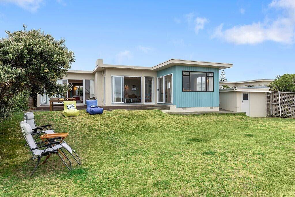 La Casa de la Playa - Ferienhaus am Strand von Waikanae in Kapiti Coast District