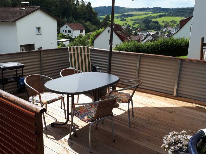 Ferienwohnung für 3 Personen, mit Terrasse und Garten in Naturpark Lahn-Dill-Bergland
