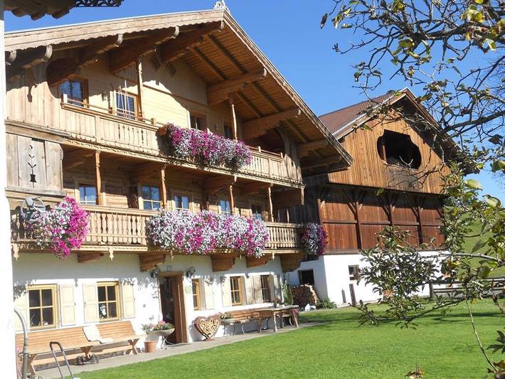 Ferienwohnung für 6 Personen, mit Balkon in St Johann in Tirol