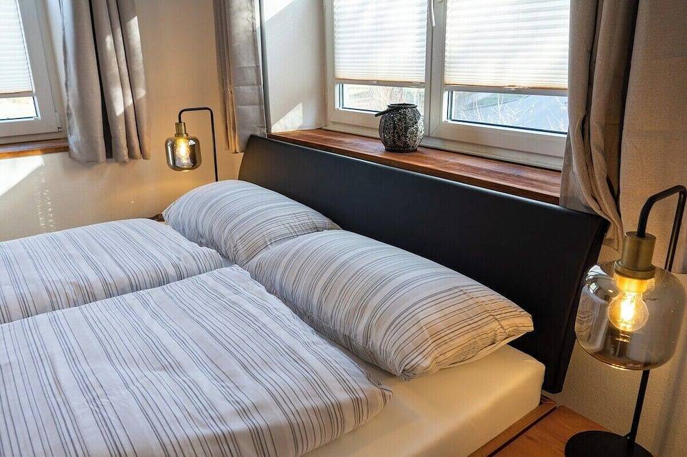 Ganze Wohnung, Stilvoll eingerichtete Ferienwohnung \"Am Illerradweg\" mit Garten in Waltenhofen, Bayerisch Schwaben
