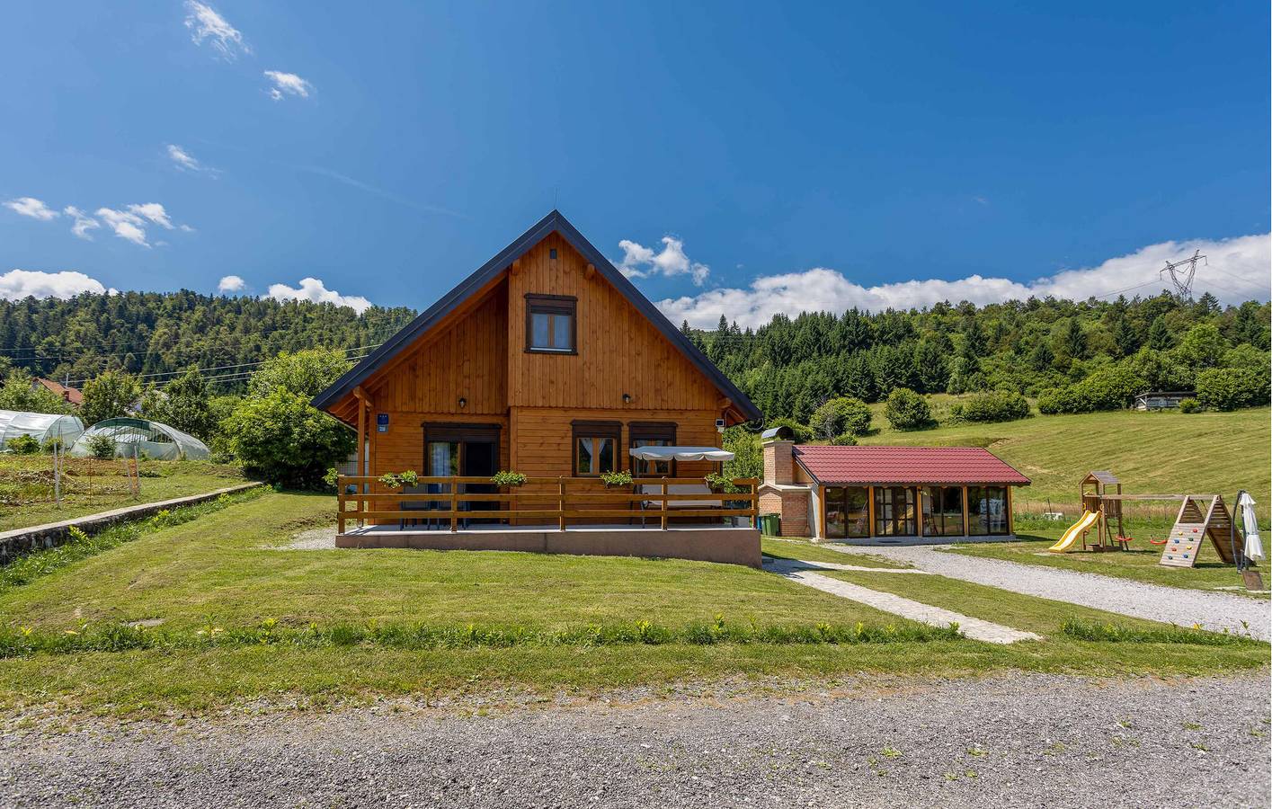 Holiday home for 8 people with terrace in Mrkopalj, Primorje-Gorski Kotar