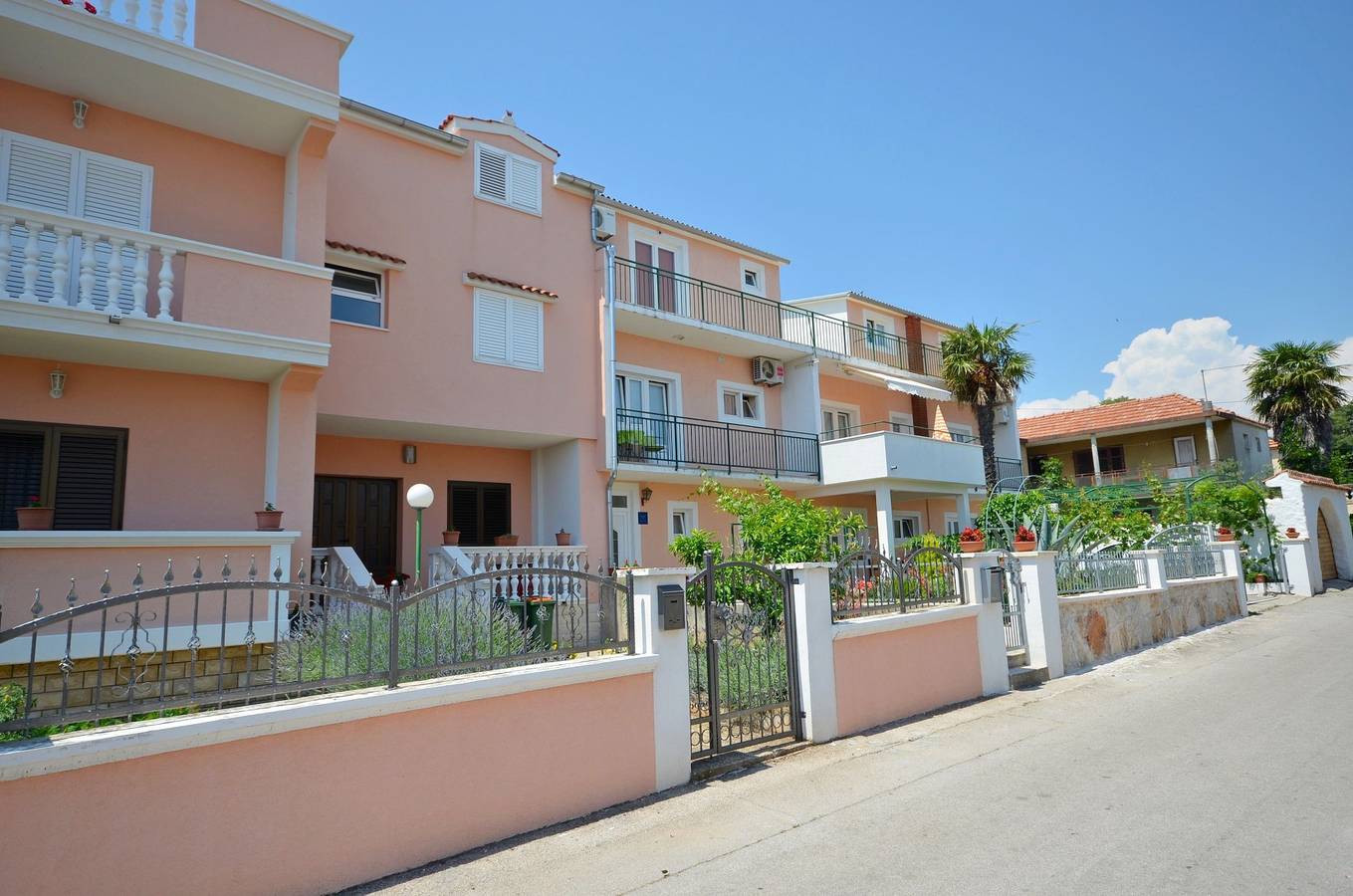 Całe studio, Apartments and Room Zinka in Vodice, Żupania szybenicko-knińska