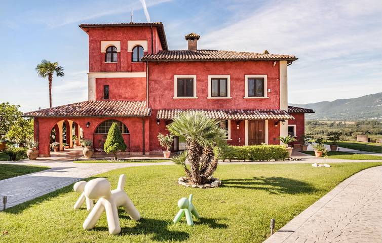 Casa vacanza per 16 persone, con terrazza e giardino nonché panorama e piscina - 1