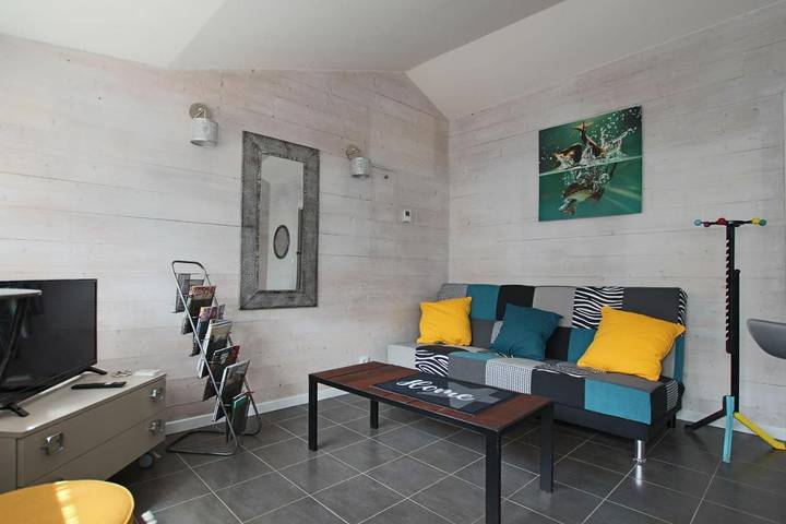 Gîte pour 4 personnes, avec jardin et terrasse à Saint-Froult - 2