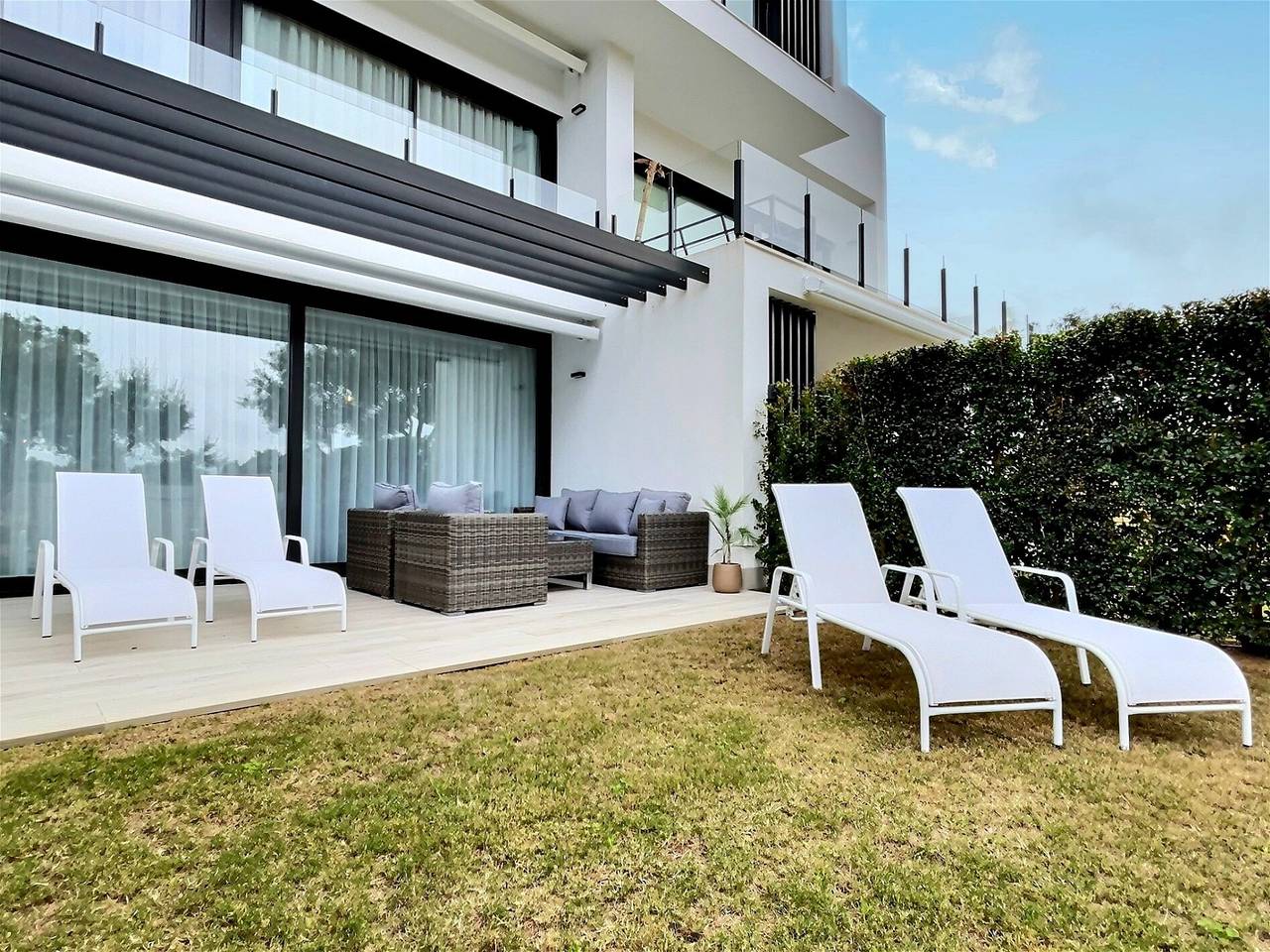 Chalet para 8 personas con jardín in San Roque Club, San Roque