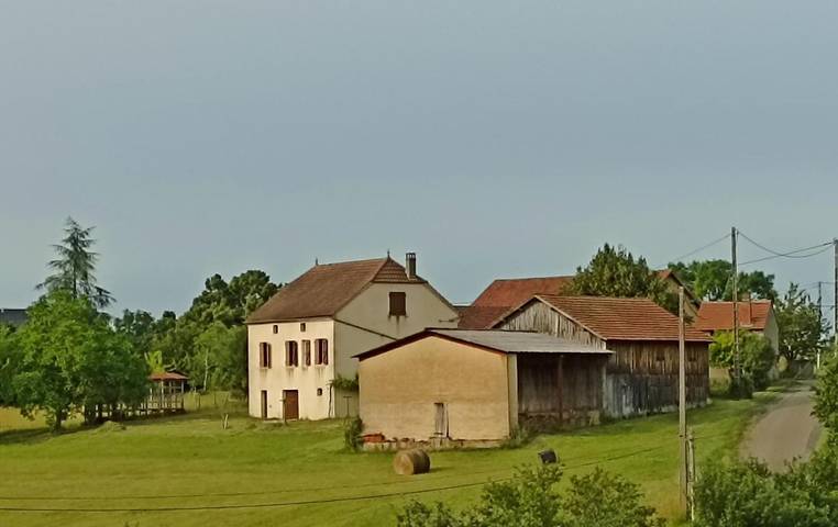 Location de vacances pour 6 personnes, avec vue et jardin à Rouffilhac - 3