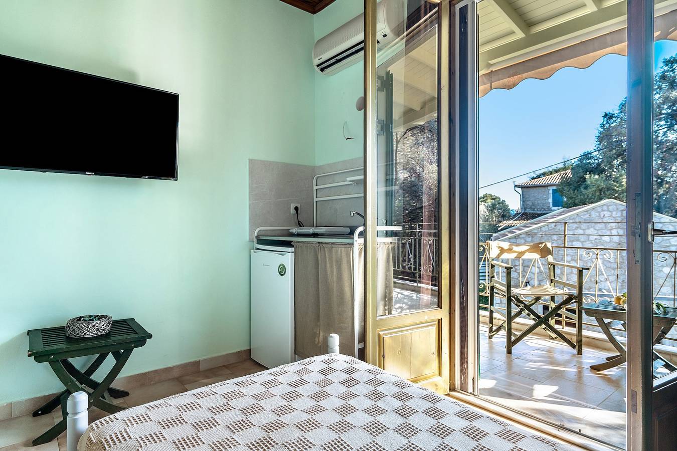 Helt studio, Studio 'Old Boat 12' with Sea View, Wi-Fi and Air Conditioning in Nikiana, Alexandros