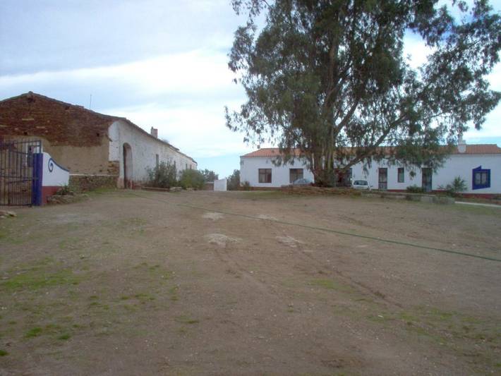 Casa rural para 3 personas, con Balcón y Terraza además de Jardín y Piscina en Monsaraz - 2