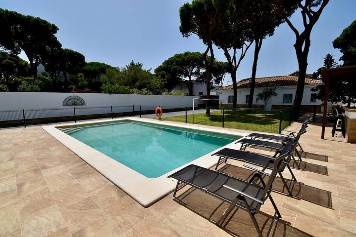 Chalet para 10 personas, con jardín además de piscina y terraza en Provincia de Cádiz - 3