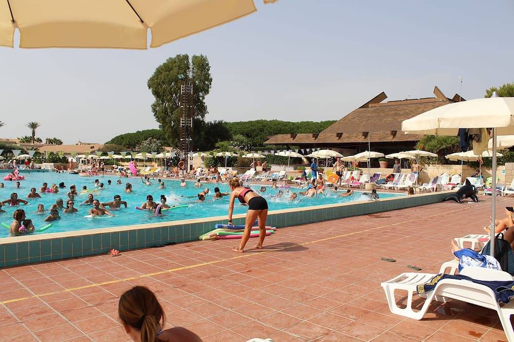 Appartement entier, Casavacanzekastalia 3 \"La Blu\", dans le village de vacances Athena Resort Ragusa in Ragusa, Province de Ragusa