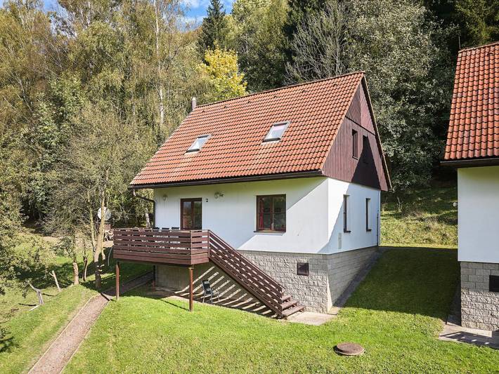 Ferienhaus für 6 Personen, mit Terrasse und Garten sowie Ausblick, mit Haustier