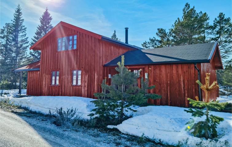 Ferienhaus für 8 Personen mit Garten in Åmli