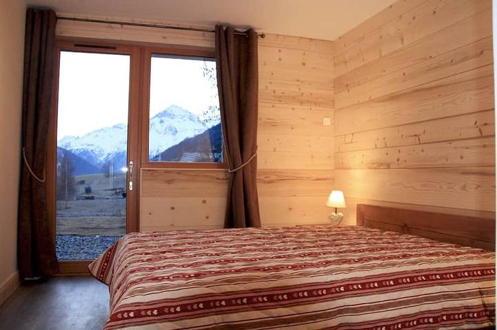 Chalet pour 8 personnes, avec jardin dans Val-Cenis - 3