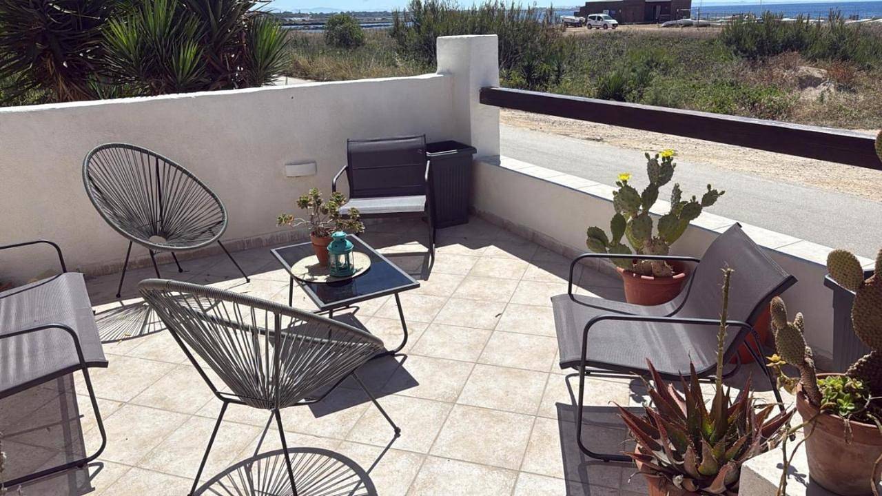 Home Music&Love vista mare in Favignana città, Favignana
