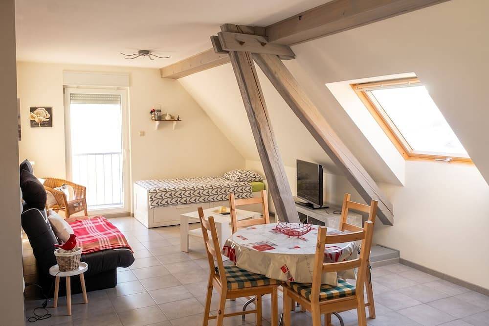 Ganze Wohnung, Homerez - Appartement in Lohr, Parkplatz in Lohr, Region Saverne