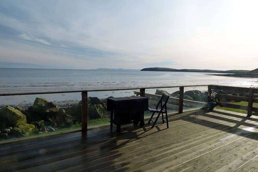 2 Bedroom Lodge, Beach Location, Fabulous Views in Dumfries and Galloway