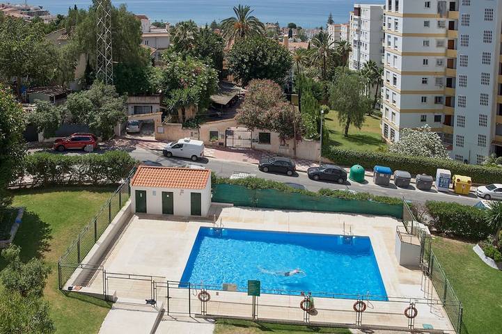 Ferienwohnung für 2 Personen, mit Terrasse und Pool sowie Garten - 1