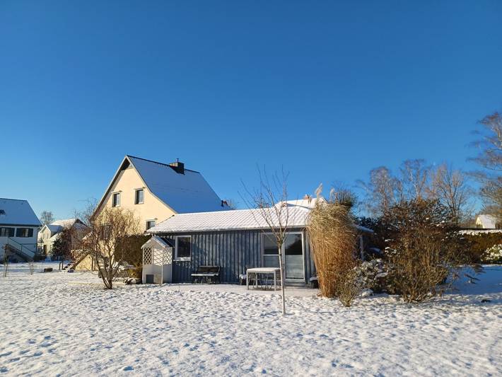 Ferienwohnung für 2 Personen, mit Terrasse und Garten in Wustrow