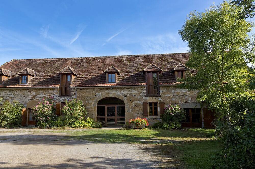 Maison De Vacances pour 20 Personnes dans Loubressac, Lot