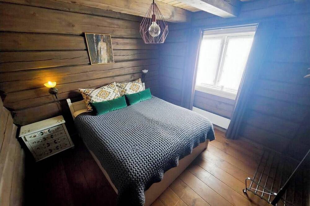 Schöne klassische Kabine mit Sauna und Whirlpool in Trysil